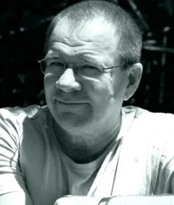 Dr Alistair Campbell